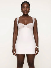 Nyomara white dress