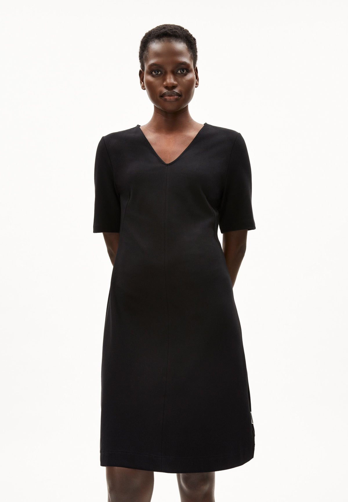 Lesjaa | Black