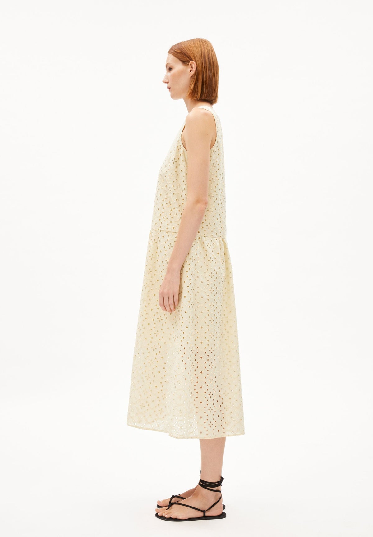 Livalaa Broidery | Summer Hay