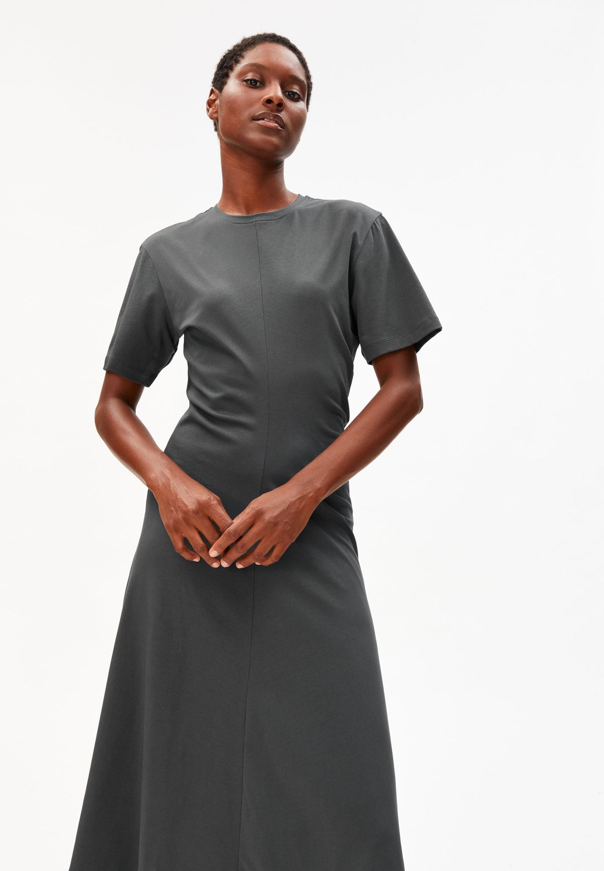 Kurzärmliges Jersey-Midi-Kleid | Space Steel