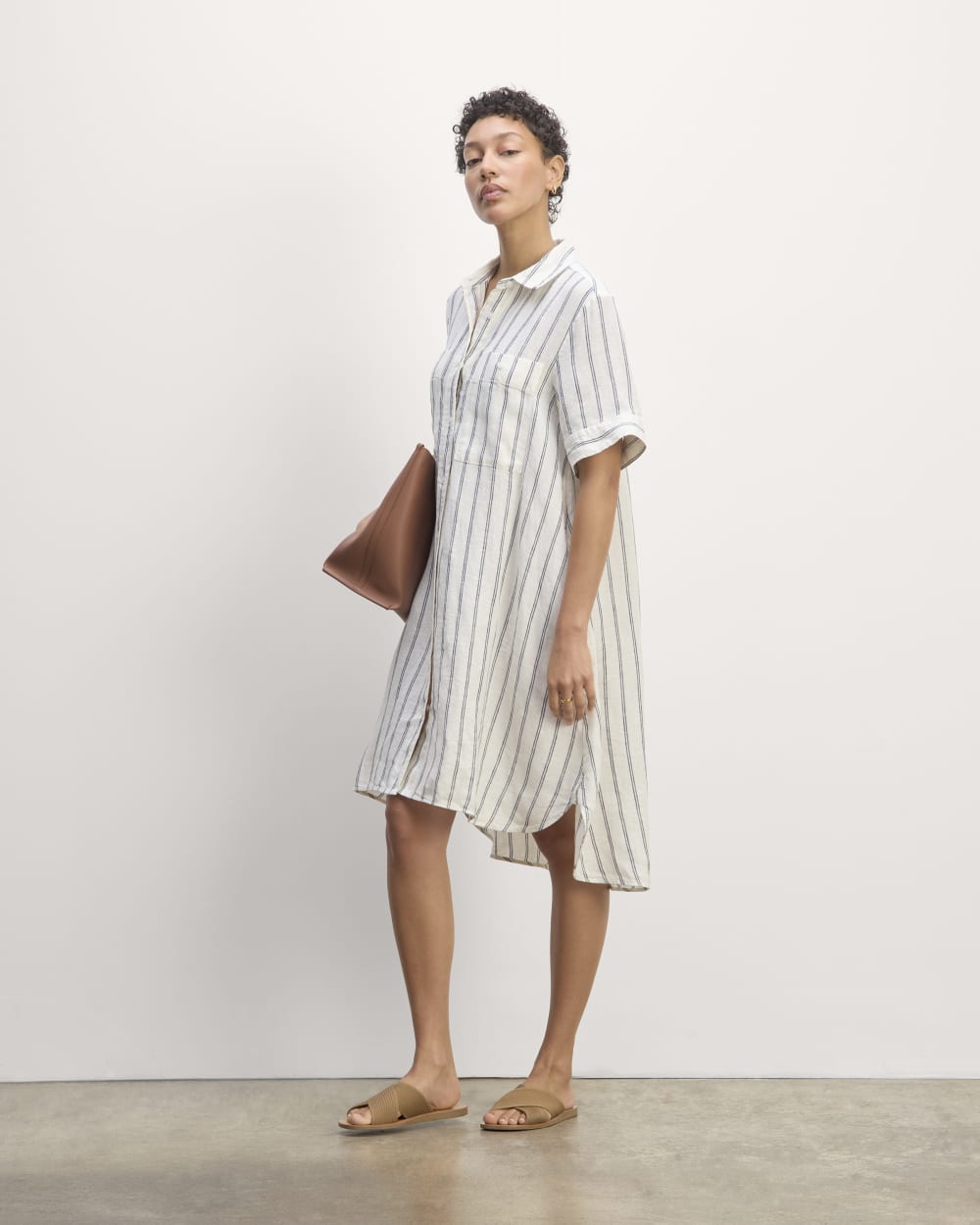 The Daytripper Dress In Linen | Bone/Navy
